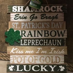 Rustic Wooden St. Patrick’s Day Sign-